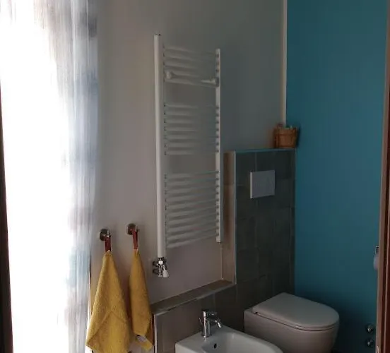 Alojamento de Acomodação e Pequeno-almoço Nido Sul Mare