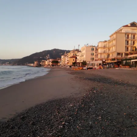 Bed & Breakfast Nido Sul Mare Alassio